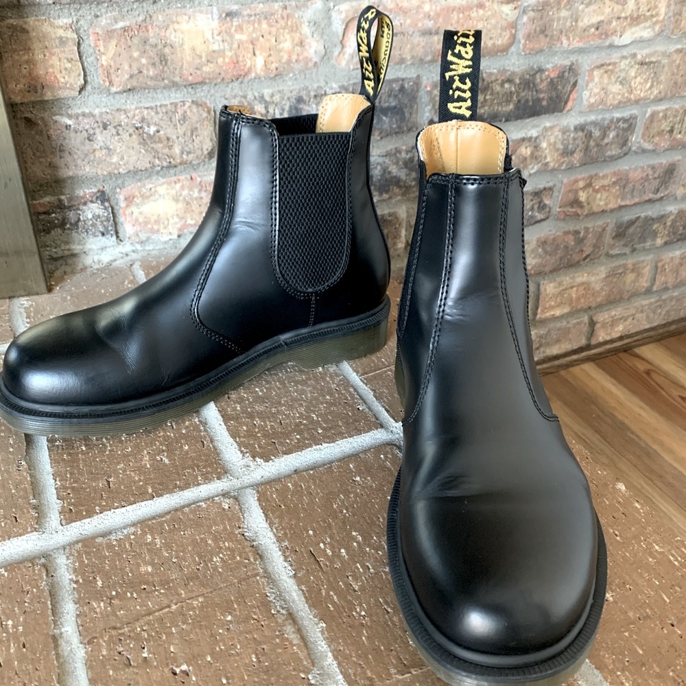 Unisex Dr. Martens